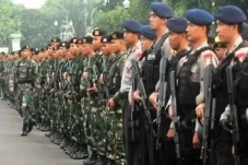 Komisi II DPR Tegaskan...