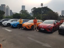 Harga Mobil MG pada...