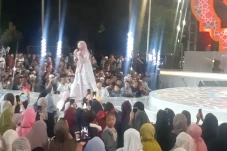 Hadiri Tabligh Akbar...