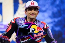 Ducati Berencana Potong...