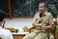 Pemprov DKI Perpanjang...