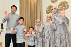 Oki Setiana Dewi dan...