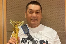 Kabar Duka, Artis Donny...