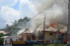 Kebakaran Kantor Polsek...