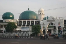 Jadwal Imsakiyah Surabaya...