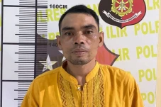 Akibat Tolak Bercinta,...