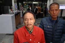 Hari Pertama Pendaftaran,...