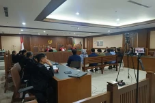 Palsukan Data dan Daftar...
