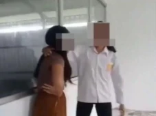 Viral! Video Siswi SMP...