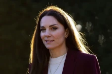 Kate Middleton Terpaksa...