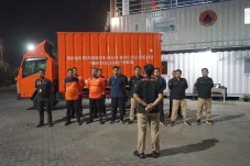 Pj. Gubernur Adhy Terjunkan...