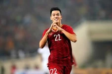 Striker Vietnam Janji...