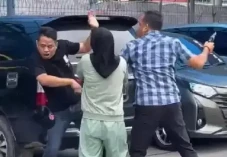 Oknum Polisi Penusuk...
