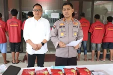 Perangi Narkoba, Polda...