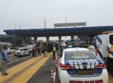 Imbas Kecelakaan Beruntun...