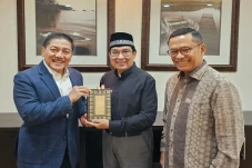 Yayasan Muslim Sinar...