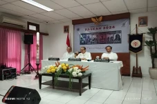 Uskup Agung Suharyo...
