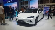 Kuasai Pasar, BYD Rayakan...