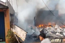 Rumah Tinggal di Koja...
