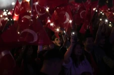 Oposisi Turki Menang...
