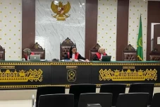 Sidang Perdana Pidana...