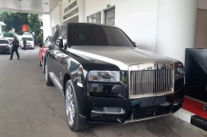 Rolls Royce dan Mini...