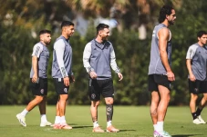 Lionel Messi Sudah Berlatih...