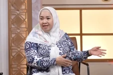 Kisah Mualaf Mama Elly...