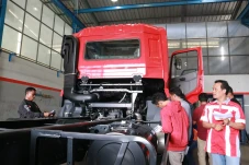Team Astra UD Trucks...