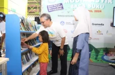 Temani Pemudik dengan...