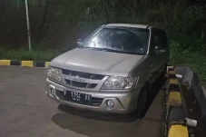 2 Kendaraan Terdampak...
