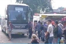 H-5 Lebaran, Terminal...