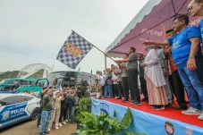 Pj Gubernur Jateng Lepas...
