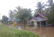 Hujan Lebat, 606 Rumah...
