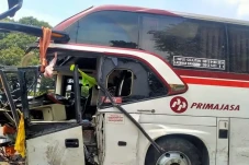 Kesaksian Sopir Bus...