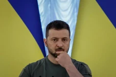 Zelensky Merengek kepada...