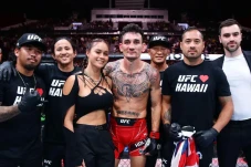 Profil Max Holloway,...