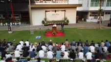 Ribuan Masyarakat Indonesia...