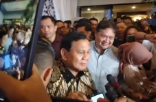 Bertemu Airlangga selama...