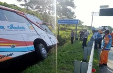 Korban Kecelakaan Bus...