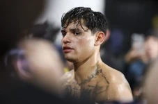 Ryan Garcia vs Devin...