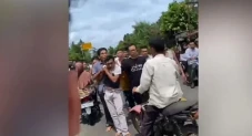 Curi Motor di Halaman...