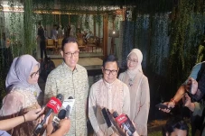 Halalbihalal di Pendopo,...
