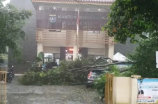 Imbas Hujan Disertai...