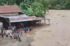 Banjir Bandang di Kabupaten...