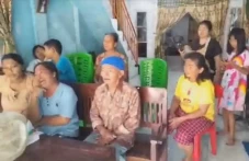 Saksikan Live Pembongkaran...