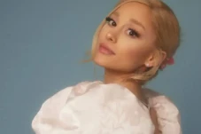 Ariana Grande Bangga,...
