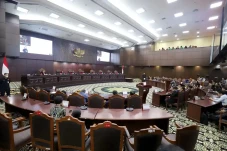 MK Gabung Agenda Sidang...