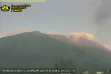 Soal Peringatan Erupsi...