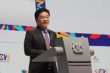 Profil Lawrence Wong,...